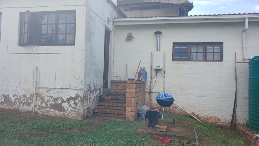 4 Bedroom Property for Sale in Bathurst Eastern Cape